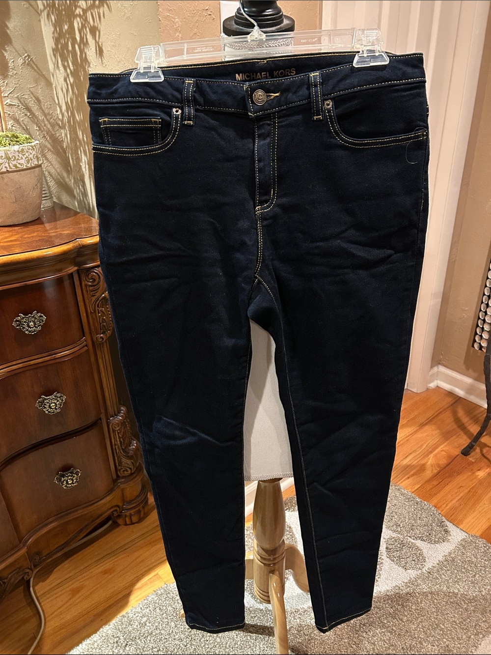 Michael Kors Women's Navy “Izzy”Skinny Jeans with Contrast Stitching 8